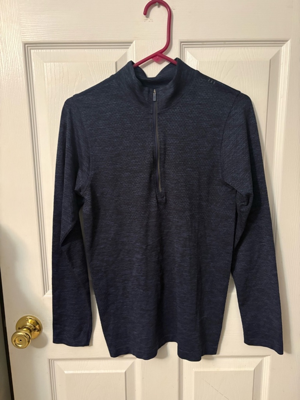 Lululemon Metal Vent 1/2 zip pullover